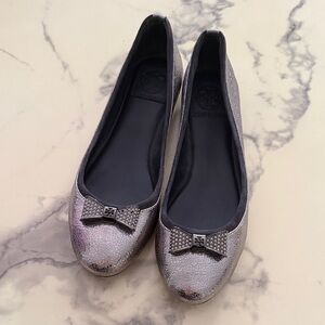 Elegant Silver Tory Burch Bow Flats